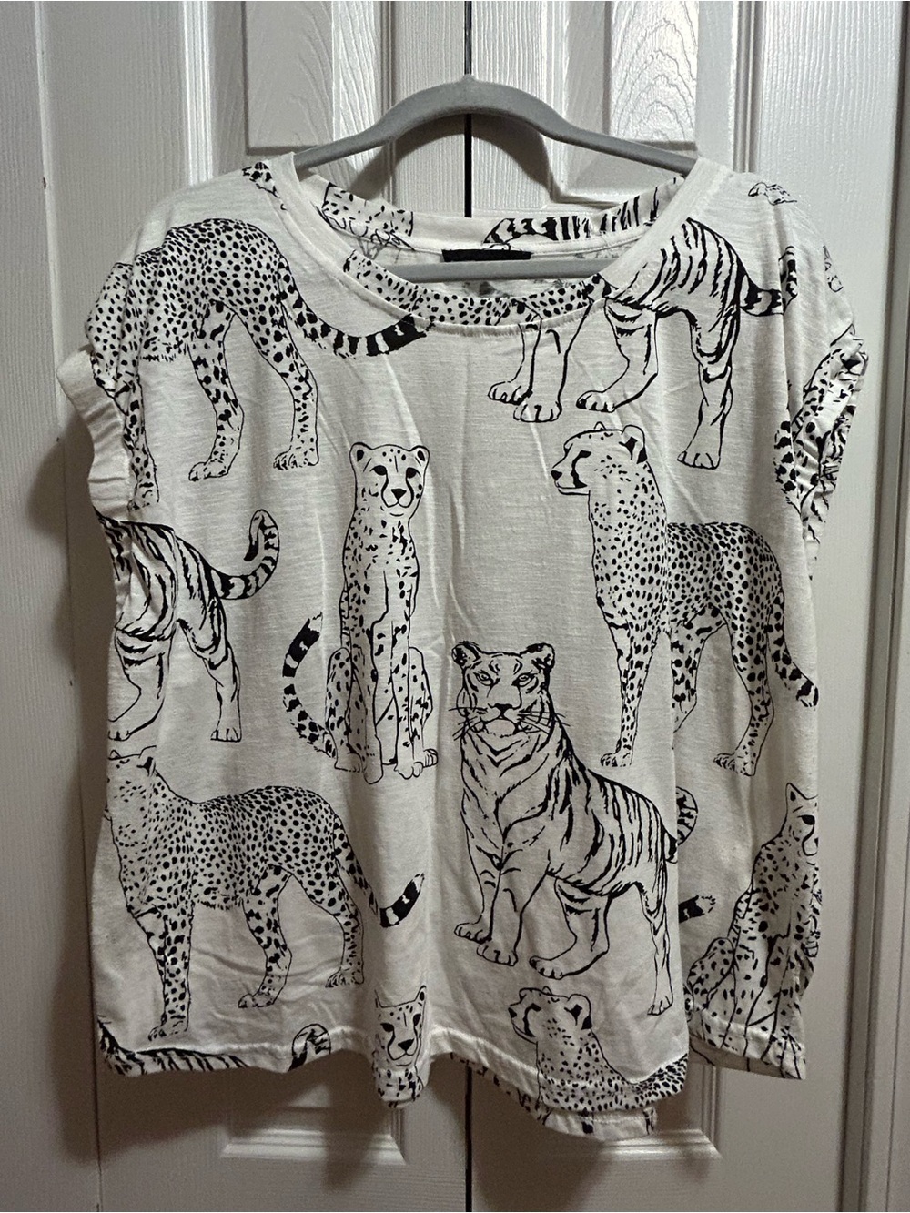 Women’s Cream Animal Print Short Sleeve Top by Jane & Delancey